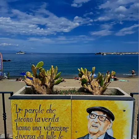 Elysium Giardini Naxos