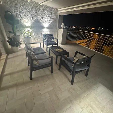Apartment Elysium