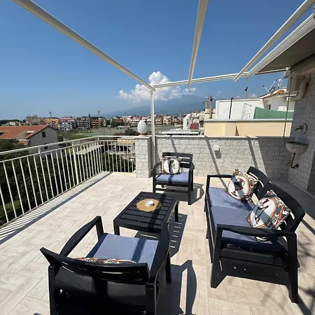 Elysium Giardini-Naxos